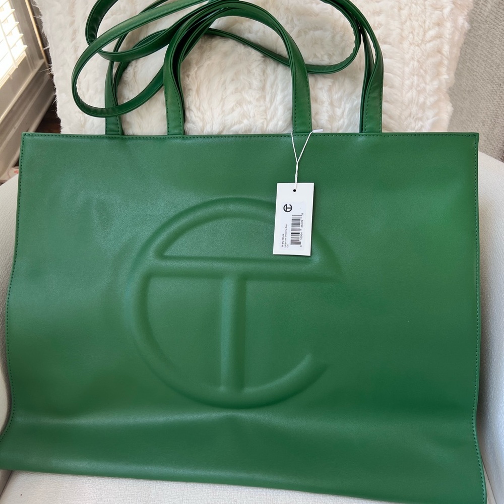 Telfar Large Shopper - Leaf Green - Picture 9 of 10